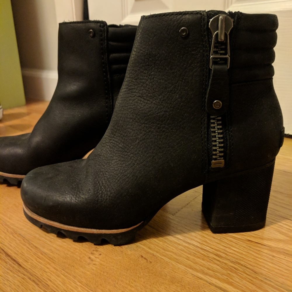 Danica Leather Booties